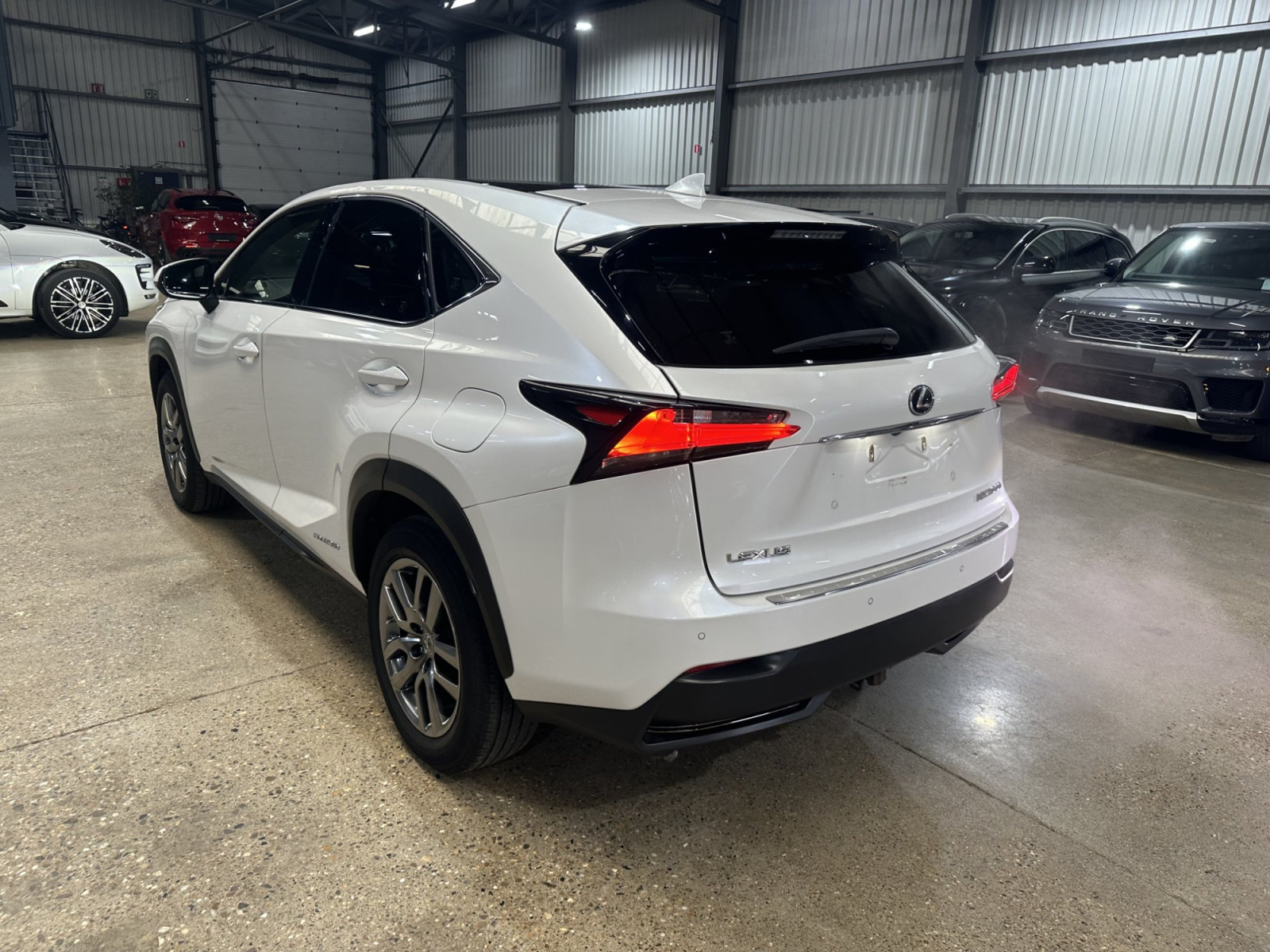 Lexus NX  300h 114kW