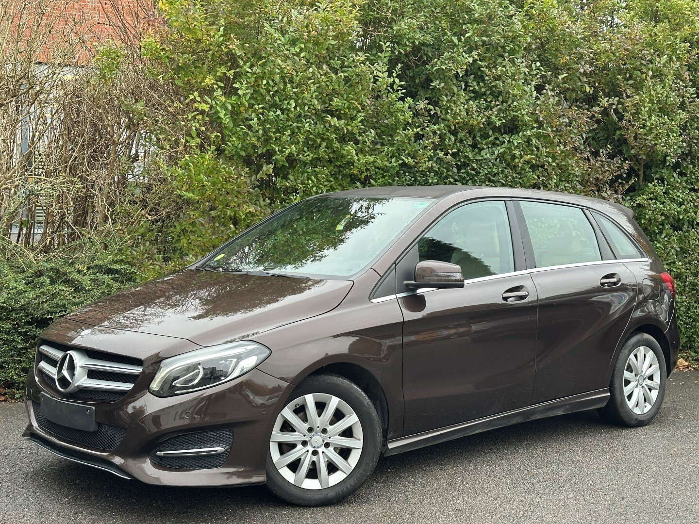 Mercedes-Benz B  180 80kW