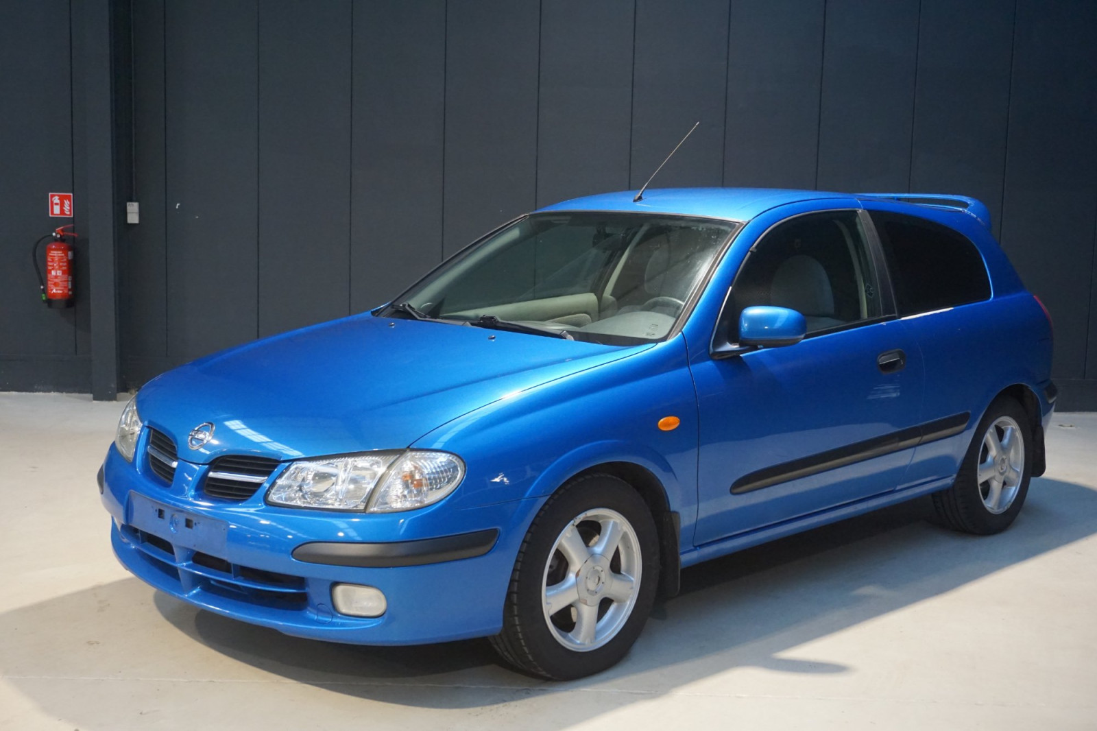 Nissan Almera  1.4i 66kW