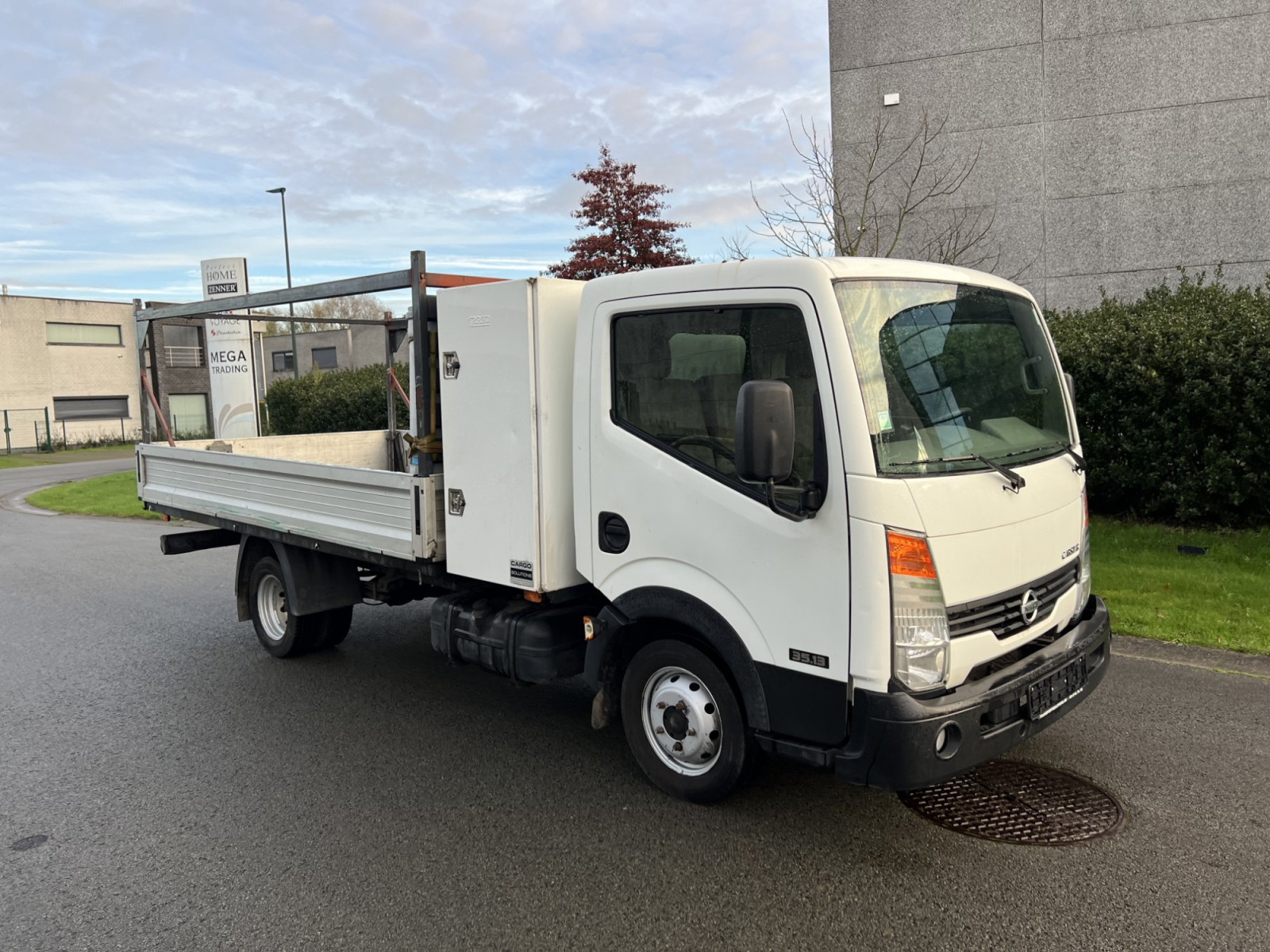 Nissan Cabstar  2.5 DCI 96kW