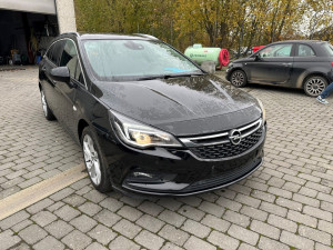 Opel Astra Innovation 1.4 92kW