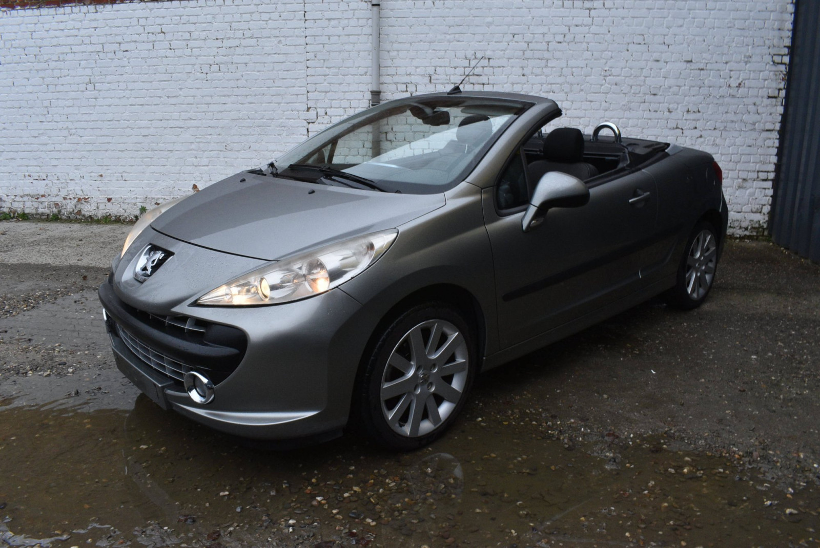 Peugeot 207  1.6 HDI 80kW