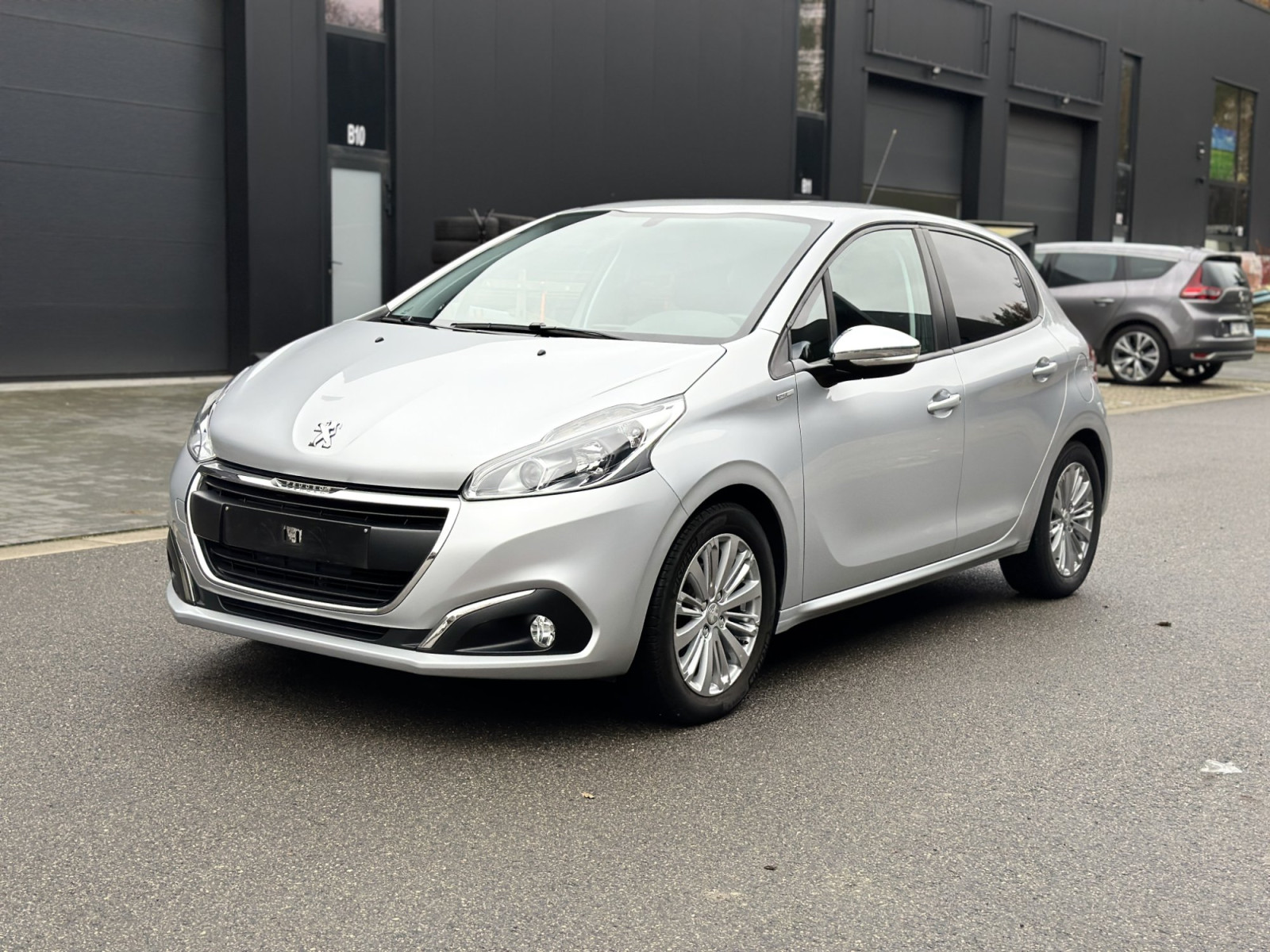 Peugeot 208 Style 1.2i 60kW