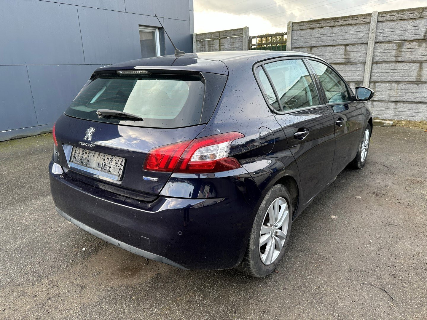 Peugeot 308 Active 1.2i 81kW