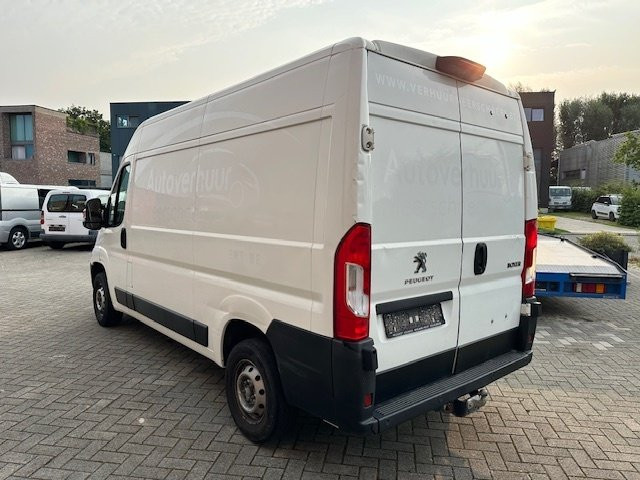 Peugeot Boxer Premium 2.0 HDI 96kW