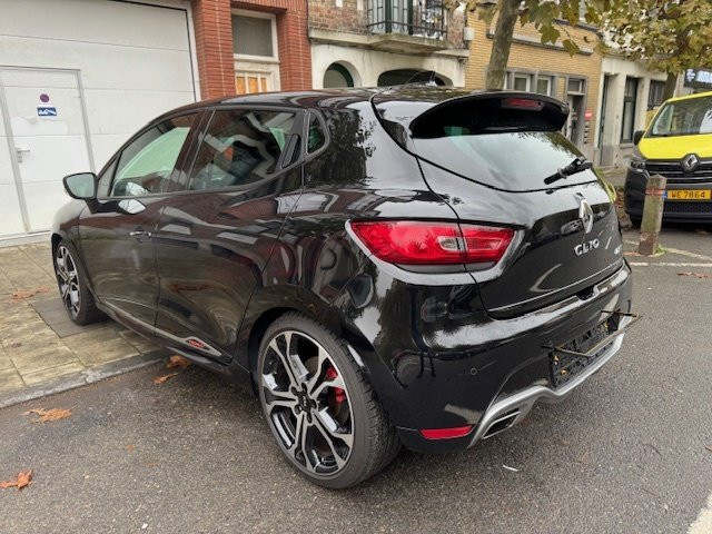 Renault Clio Renaultsport Trophy Nav 1.6 162kW