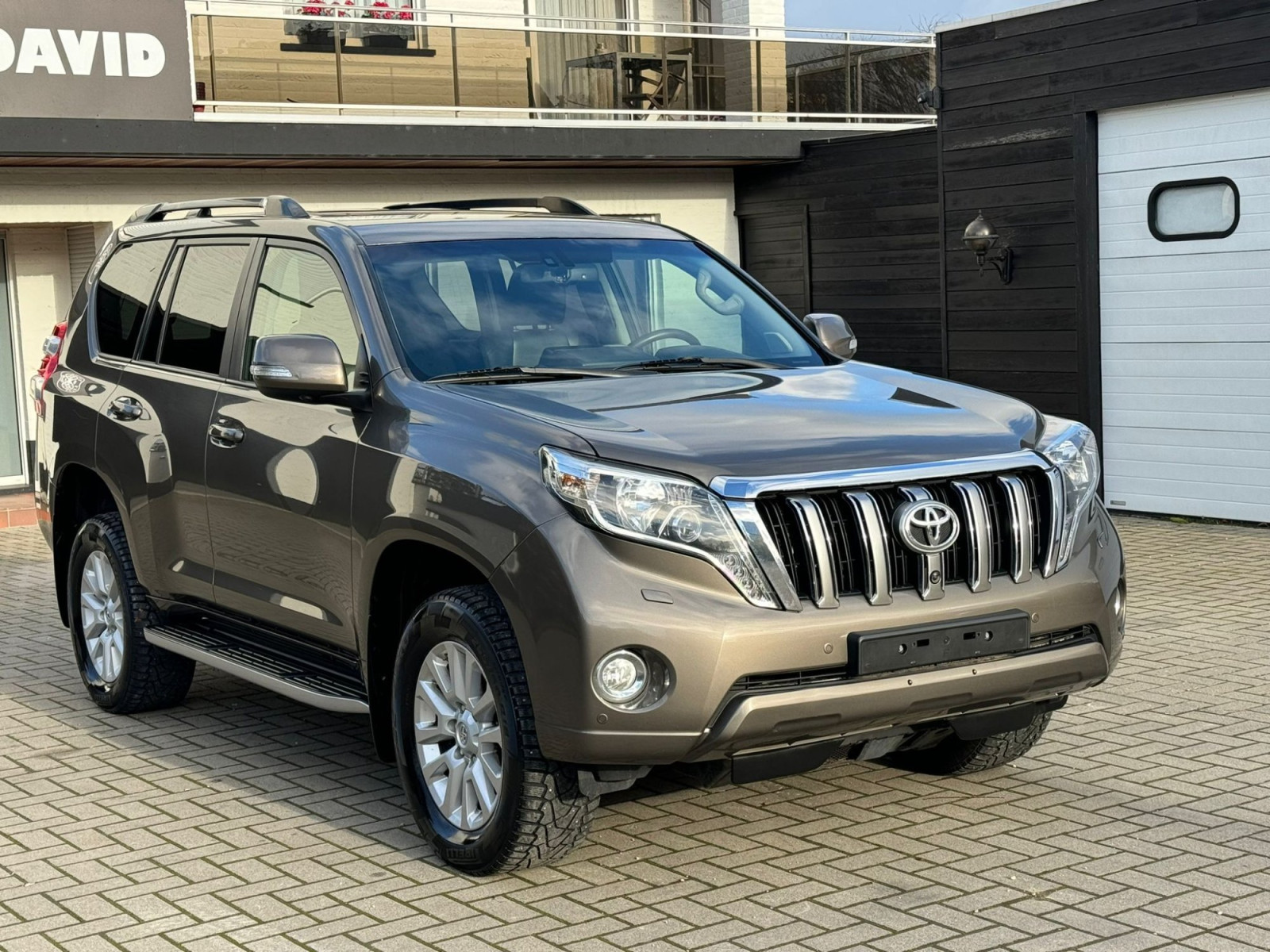 Toyota Landcruiser Comfort 2.8 D-4D 130kW