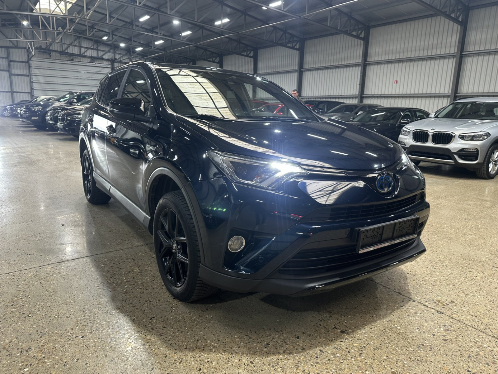 Toyota Rav4  2.5i 114kW