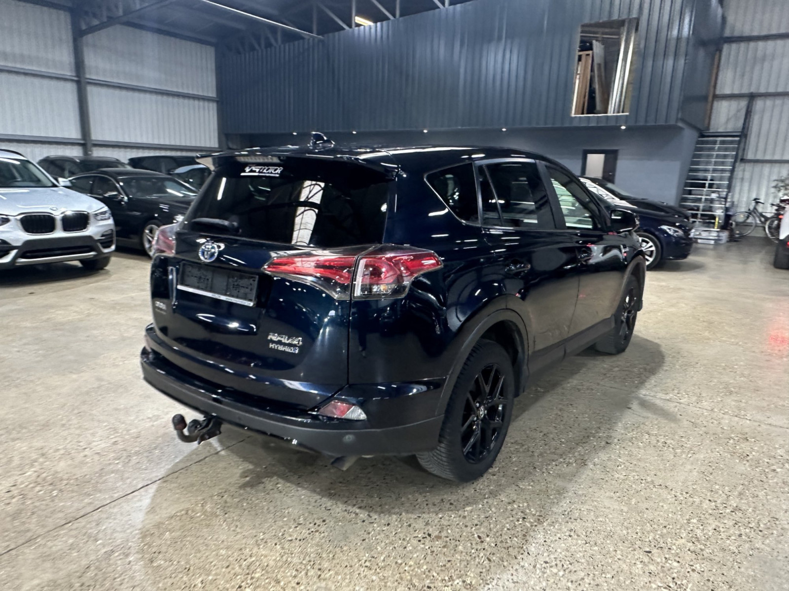 Toyota Rav4  2.5i 114kW