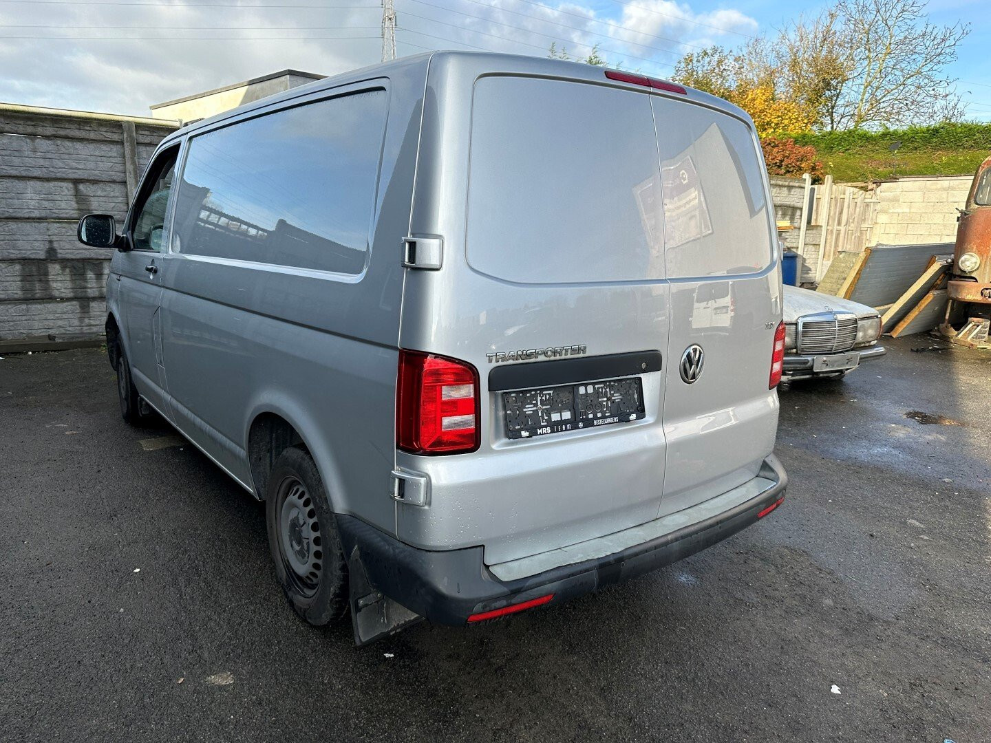 Volkswagen Transporter  2.0 TDI 84kW