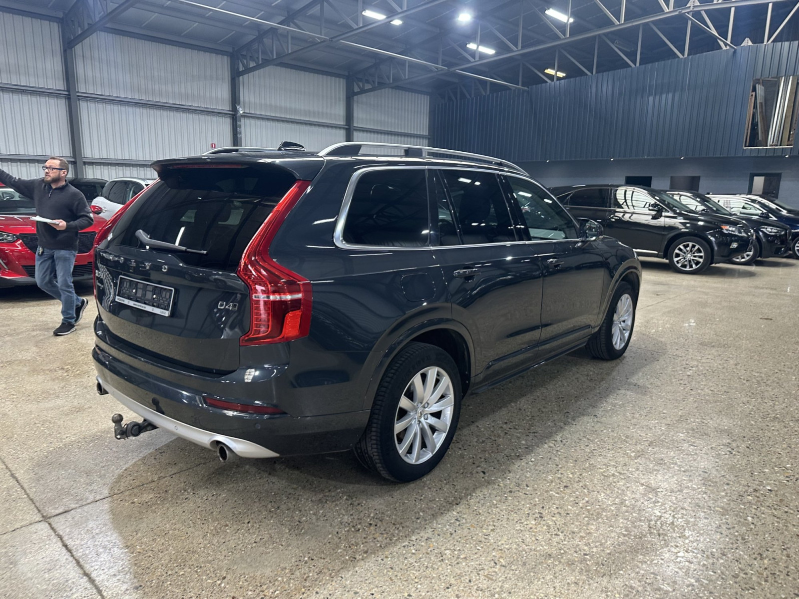 Volvo XC90 Momentum D4 140kW