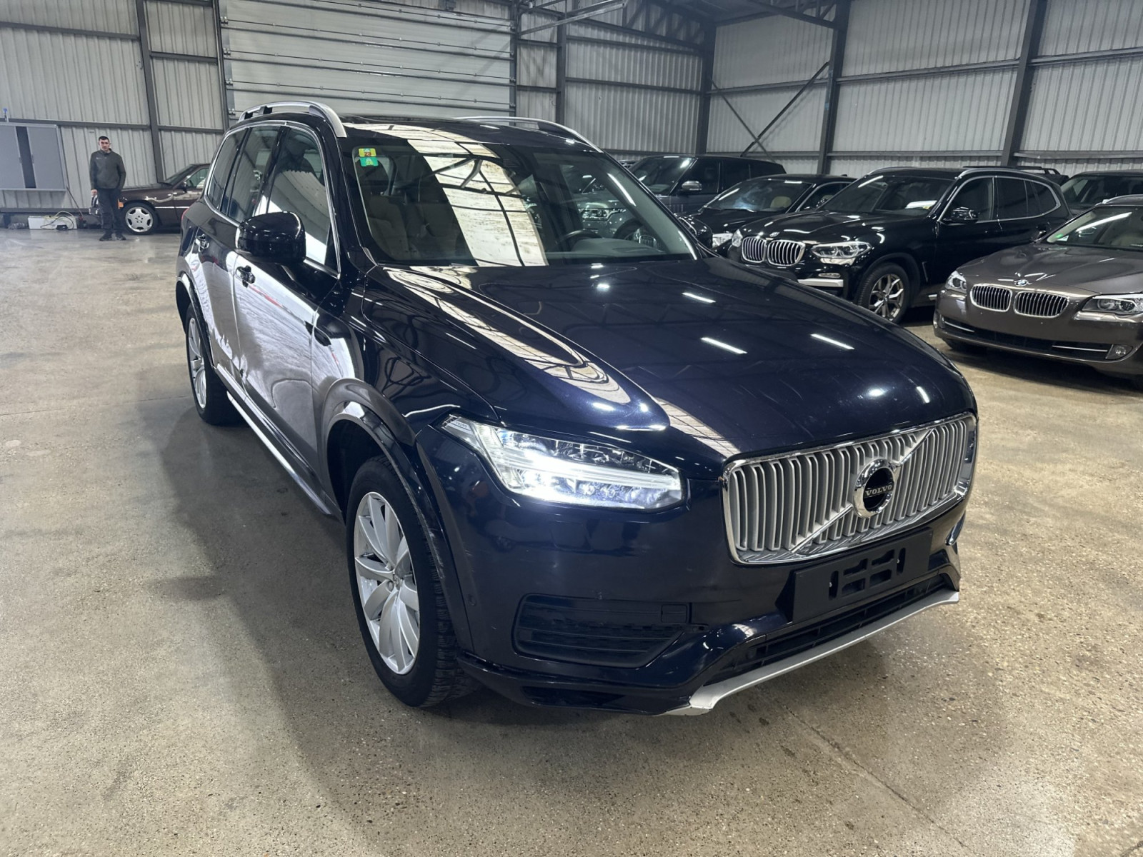 Volvo XC90 Momentum D5 165kW