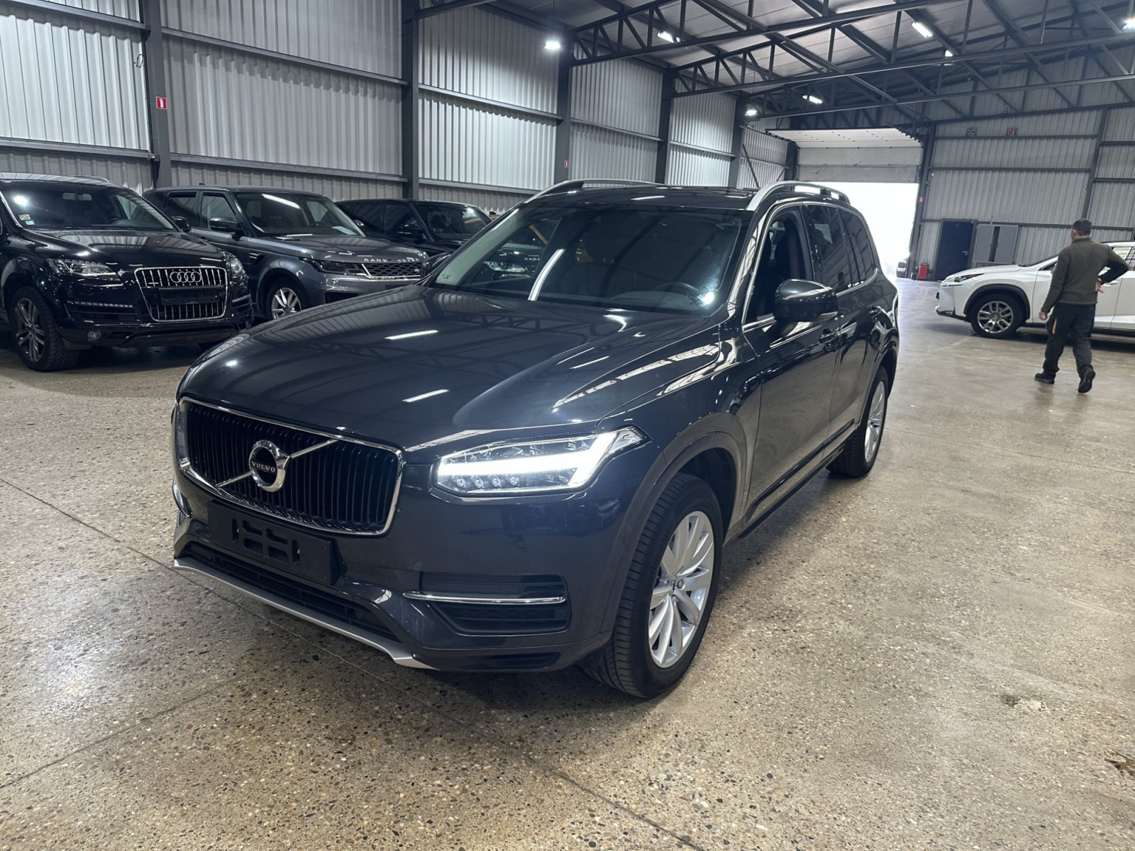 Volvo XC90 Momentum D4 140kW